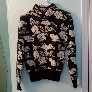 Casiknits Sweater